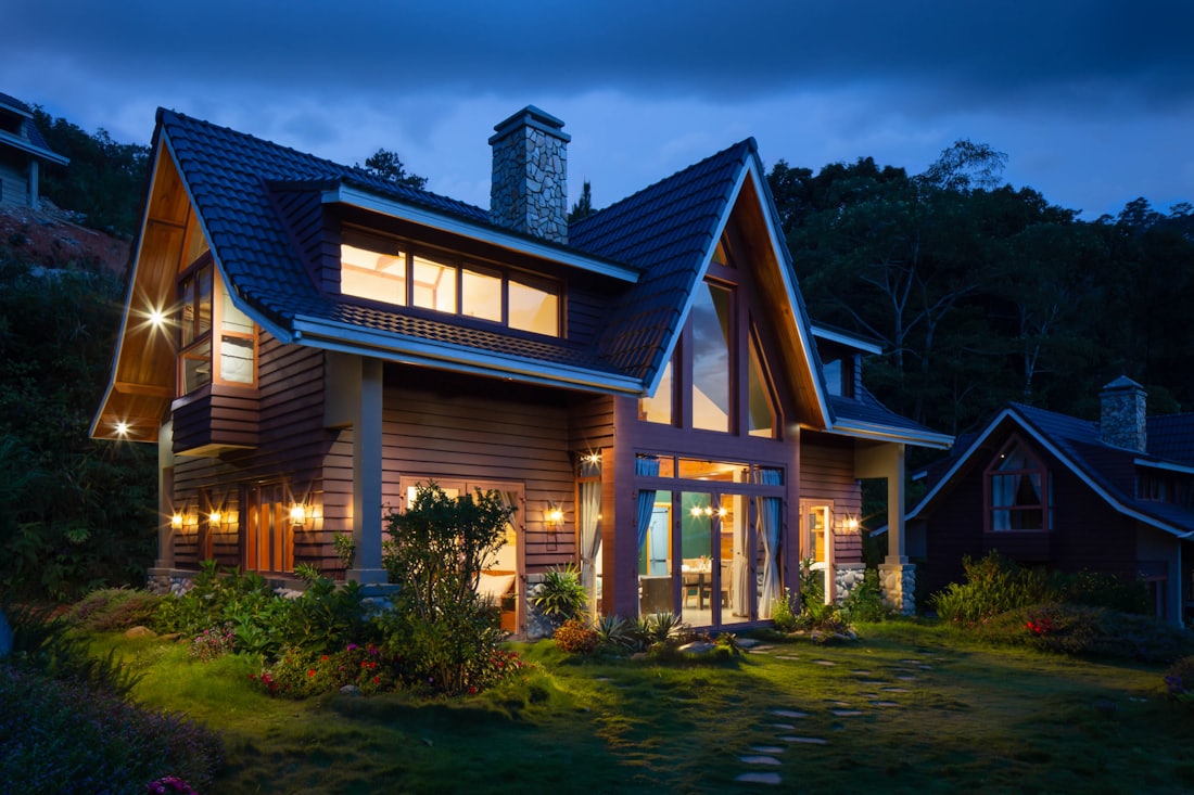 A beautiful, well-protected family home at dusk